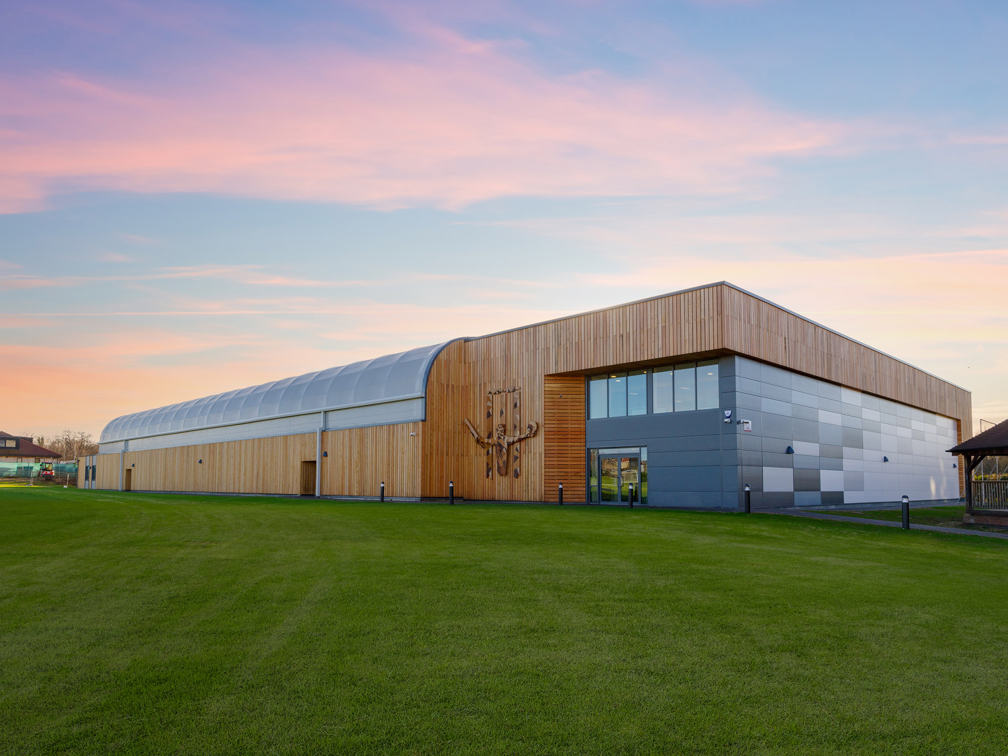 Collinson completes new £3.8m training centre for Ealing Trailfinders